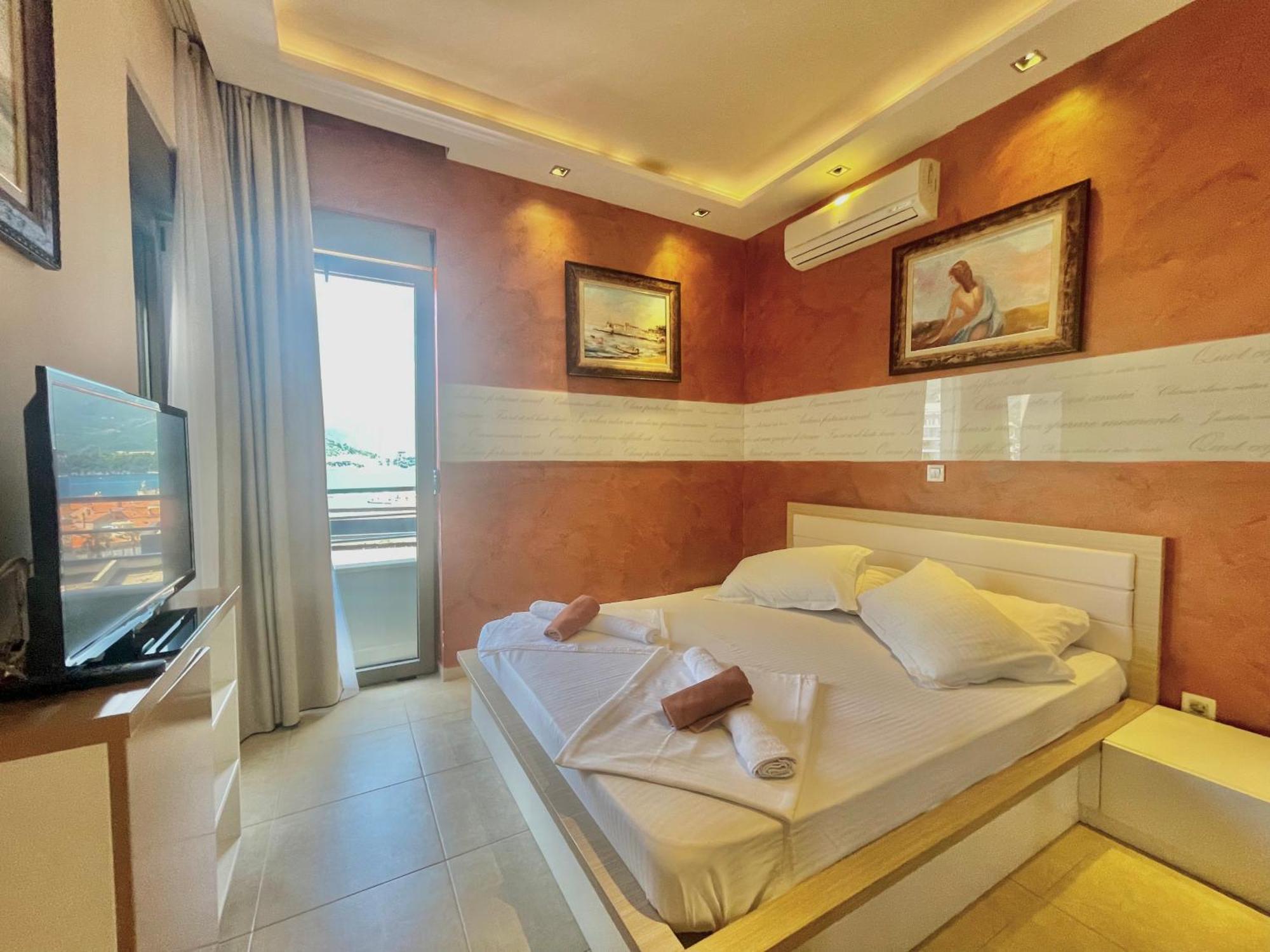 Otel Butua 4*