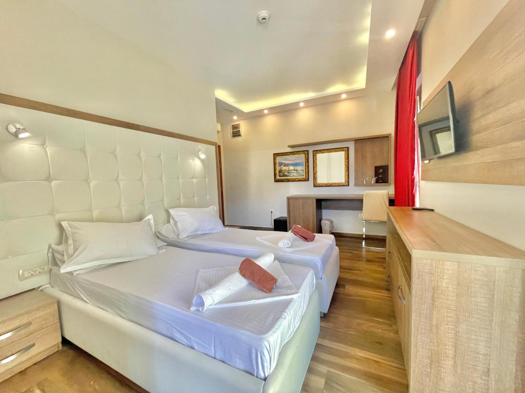 Butua Otel